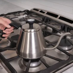 THE LONDON SIP Stainless Steel Kettle With Beverage Thermometer, 40.5 Fl. Oz., Silver (K1200S) 11 THE LONDON SIP Stainless Steel Kettle With Beverage Thermometer, 40.5 Fl. Oz., Silver (K1200S) -Bigelowining Shop sp187221420 s7